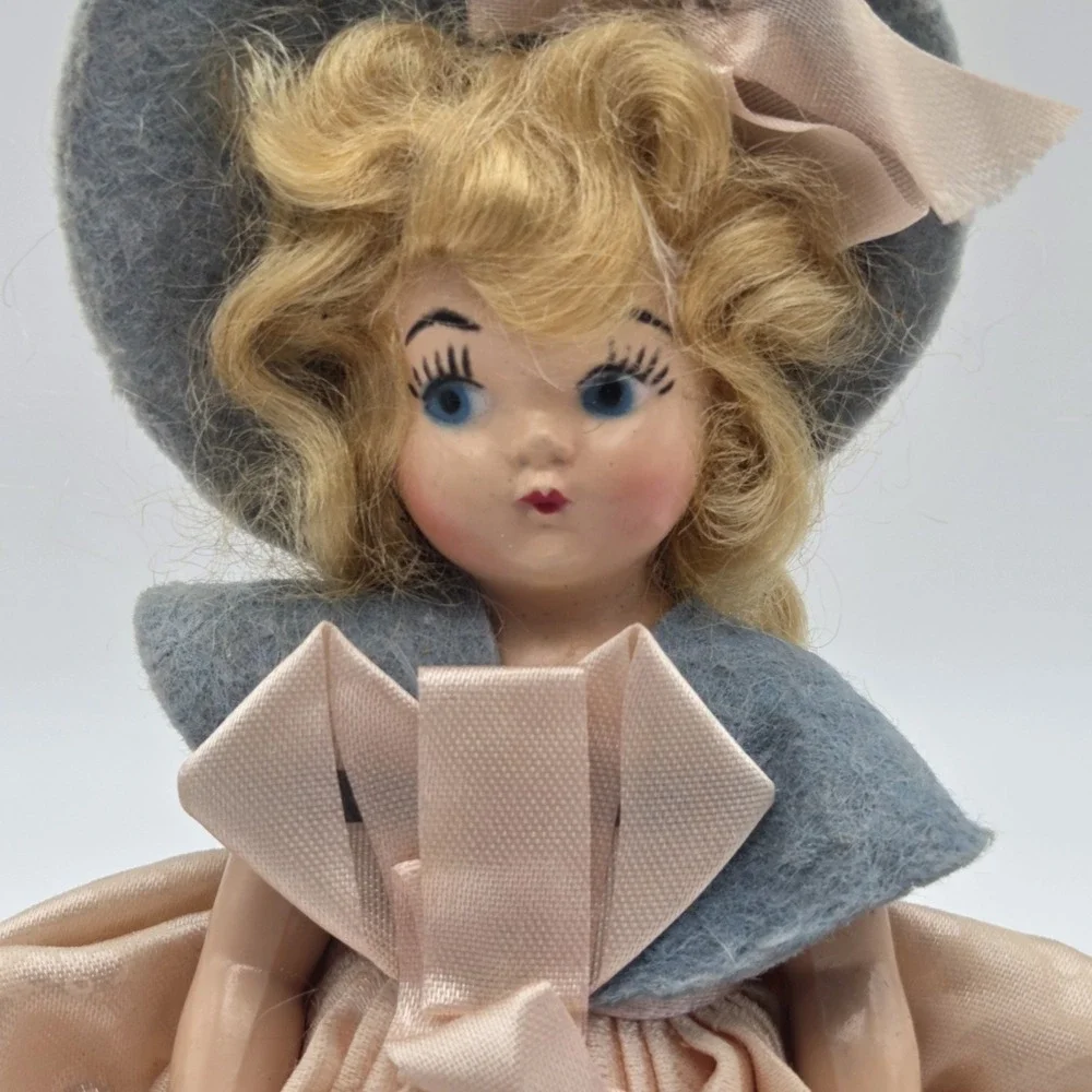 Vintage 1940s Composition Princess Anna‎ Storybook Doll Blonde Hair Pink Dress